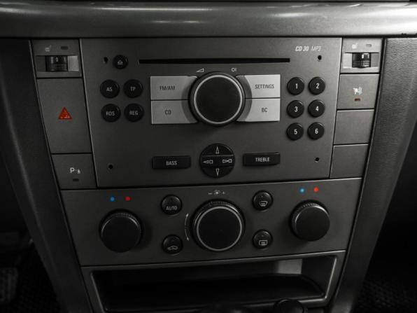 Opel Vectra C Рестайлинг с пробегом 2006 года, цена 299 000 рублей, 385803 км, седан, Автокод Объявления