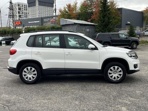 Volkswagen Tiguan I Рестайлинг с пробегом 2012 года, цена 1 085 000 рублей, 110000 км, внедорожник, Автокод Объявления