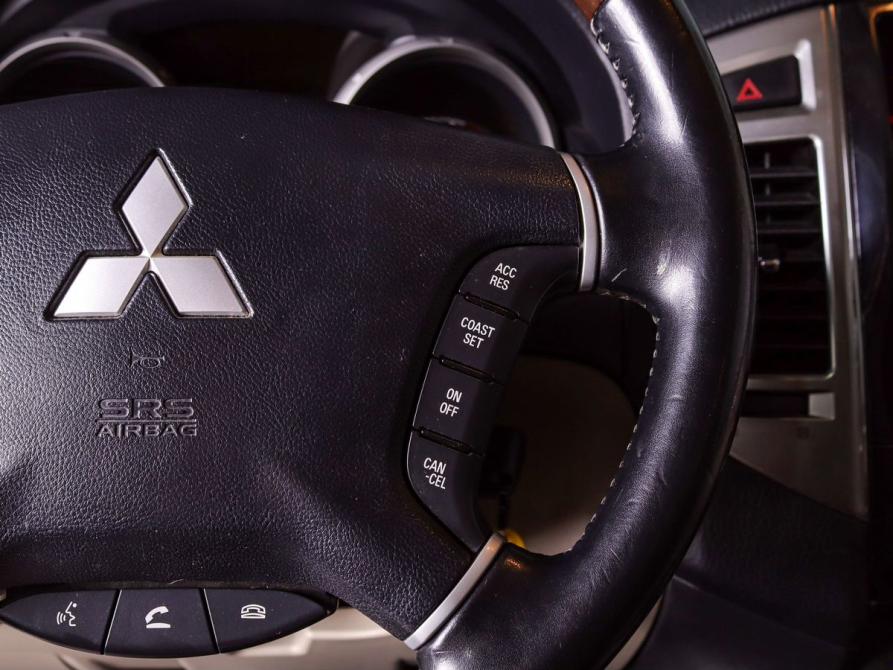 Mitsubishi Pajero IV Рестайлинг 2 Минеральные Воды  - изображение 17