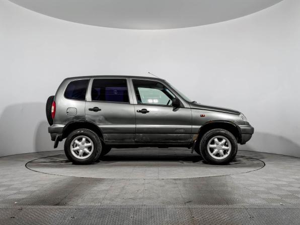 Chevrolet Niva I с пробегом 2005 года, цена 230 000 рублей, 112872 км, внедорожник, Автокод Объявления