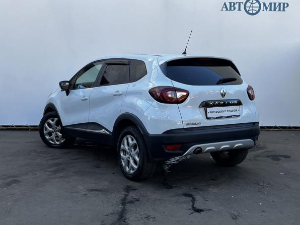 Renault Kaptur I с пробегом 2017 года, цена 1 150 000 рублей, 123267 км, внедорожник, Автокод Объявления