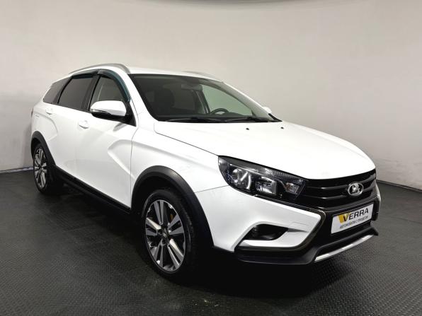 Lada (ВАЗ) Vesta I Рестайлинг (NG) с пробегом 2022 года, цена 1 300 000 рублей, 66400 км, седан, Автокод Объявления