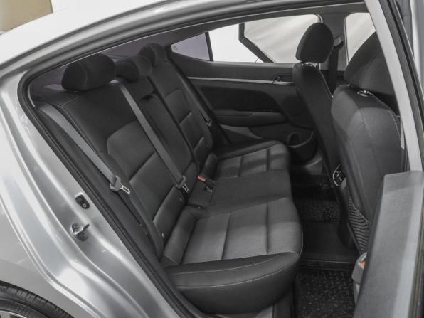 Hyundai Elantra VI (AD) с пробегом 2018 года, цена 1 660 000 рублей, 92571 км, седан, Автокод Объявления