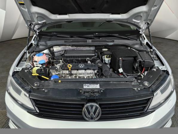 Volkswagen Jetta VI Рестайлинг с пробегом 2015 года, цена 859 000 рублей, 267899 км, седан, Автокод Объявления