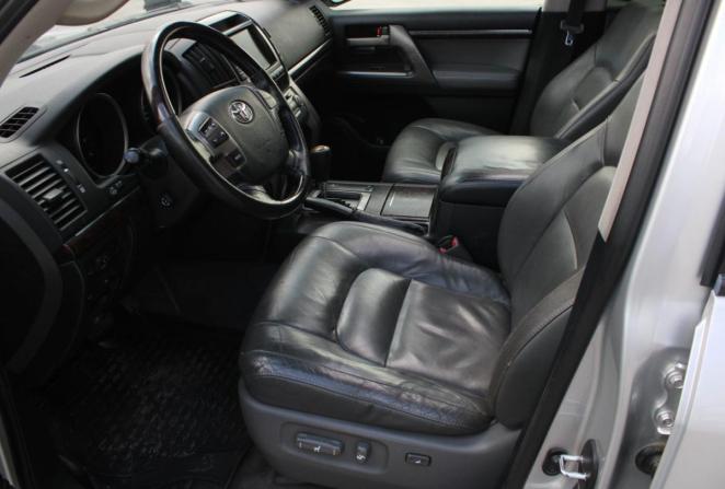 Toyota Land Cruiser 200 Series с пробегом 2008 года, цена 2 950 000 рублей, 227525 км, внедорожник, Автокод Объявления