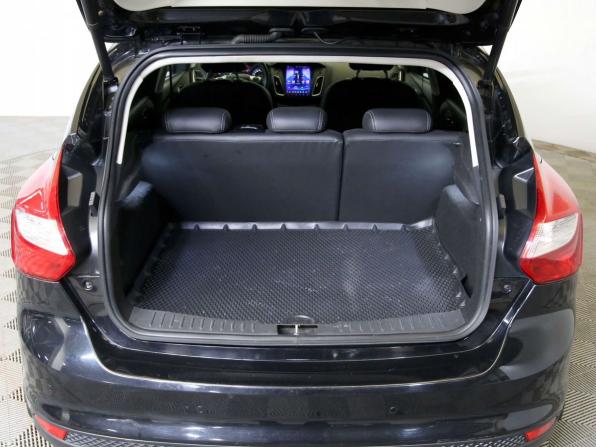 Ford Focus III с пробегом 2012 года, цена 890 000 рублей, 94640 км, хэтчбек, Автокод Объявления