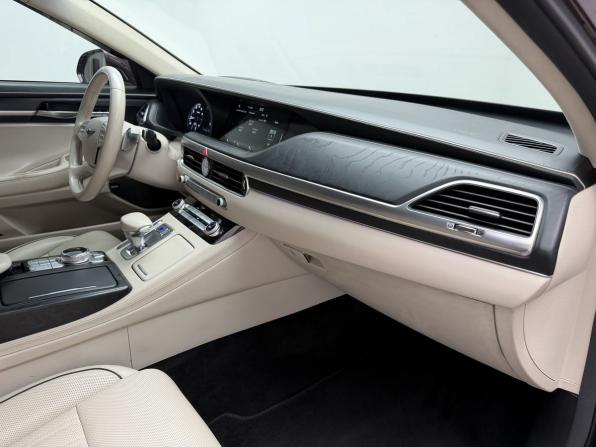 Genesis G90 I с пробегом 2019 года, цена 2 590 000 рублей, 238321 км, седан, Автокод Объявления