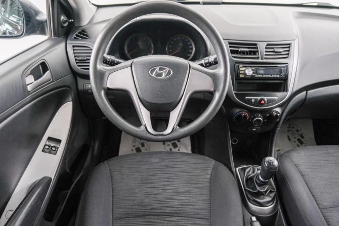 Hyundai Solaris I Рестайлинг с пробегом 2014 года, цена 679 000 рублей, 300000 км, седан, Автокод Объявления