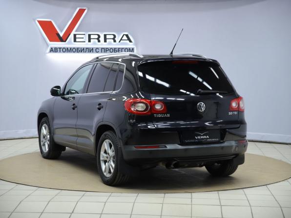Volkswagen Tiguan I с пробегом 2010 года, цена 940 000 рублей, 245127 км, внедорожник, Автокод Объявления