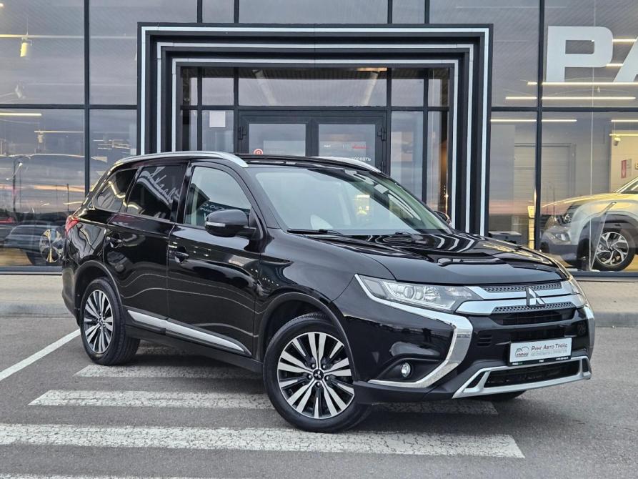Mitsubishi Outlander III Рестайлинг 3 Воронеж  - изображение 3