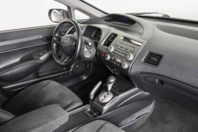 Honda Civic VIII Рестайлинг с пробегом 2010 года, цена 949 000 рублей, 216871 км, седан, Автокод Объявления