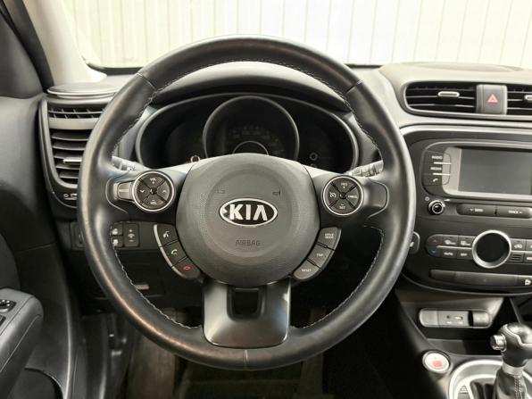 Kia Soul II Рестайлинг с пробегом 2018 года, цена 1 689 000 рублей, 18996 км, хэтчбек, Автокод Объявления