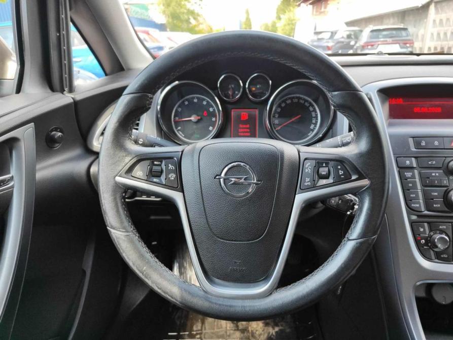 Opel Astra J Рестайлинг Санкт-Петербург  - изображение 14