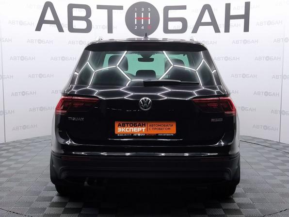 Volkswagen Tiguan II с пробегом 2020 года, цена 3 098 000 рублей, 87000 км, внедорожник, Автокод Объявления