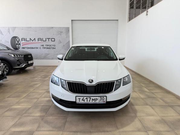 Skoda Octavia III (A7) Рестайлинг с пробегом 2019 года, цена 1 750 000 рублей, 88572 км, лифтбек, Автокод Объявления