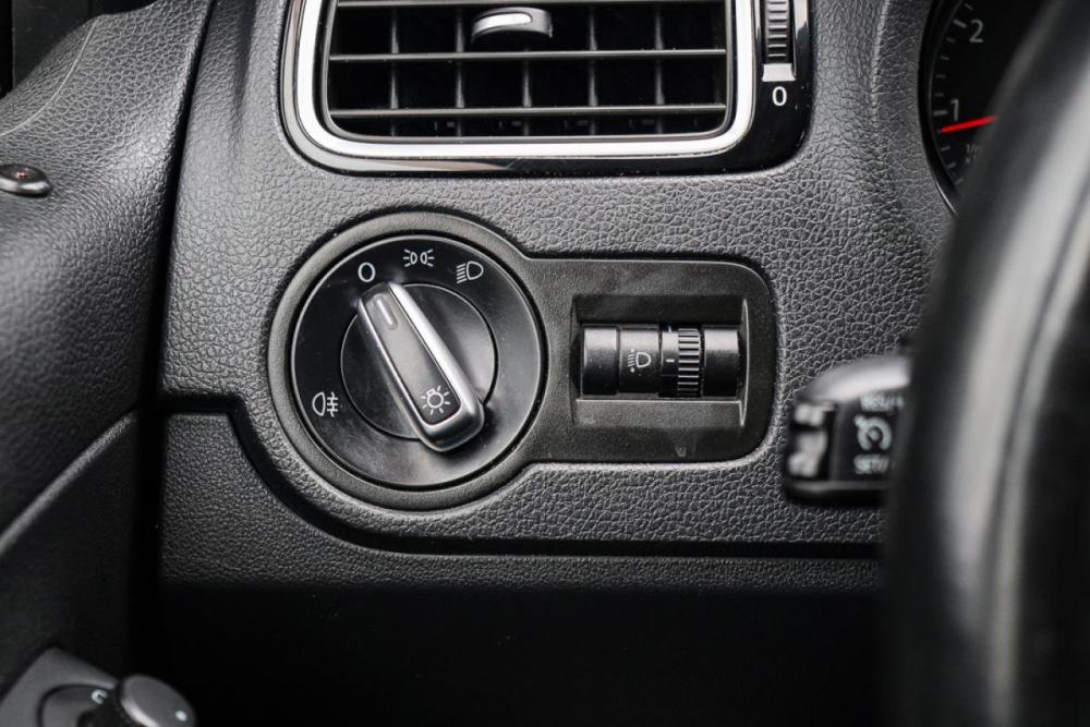 Volkswagen Polo V Рестайлинг Москва  - изображение 15