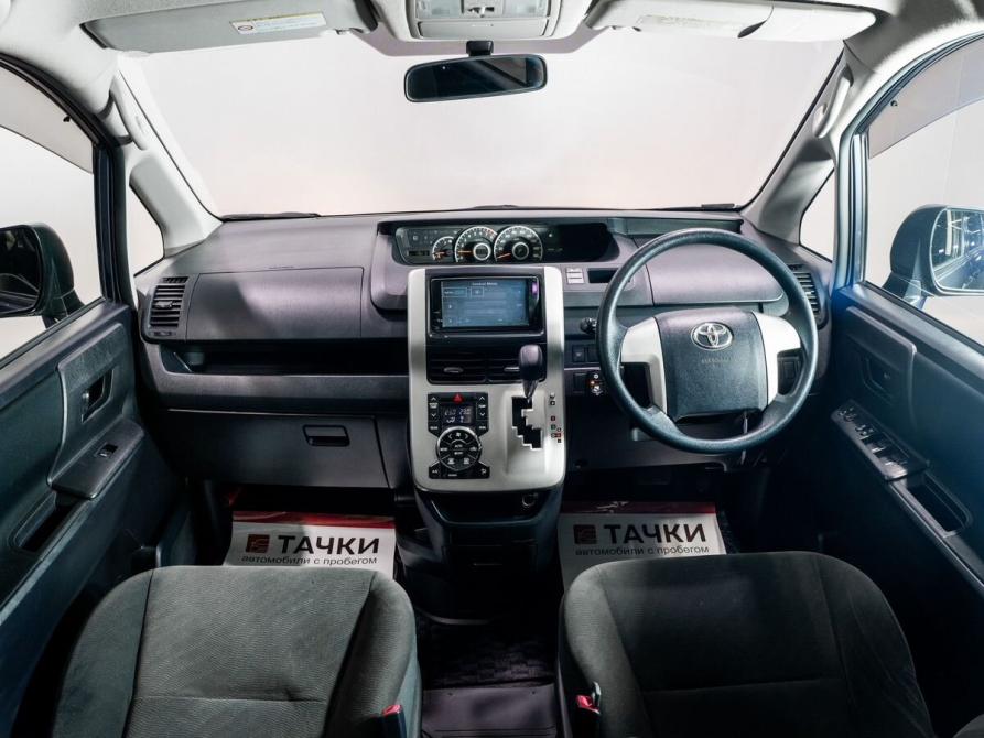 Toyota Noah II (R70) Чита  - изображение 8
