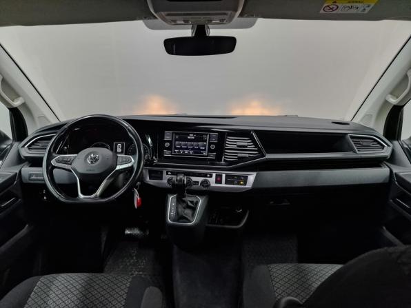 Volkswagen Multivan T6 Рестайлинг с пробегом 2020 года, цена 4 690 000 рублей, 156022 км, минивэн, Автокод Объявления
