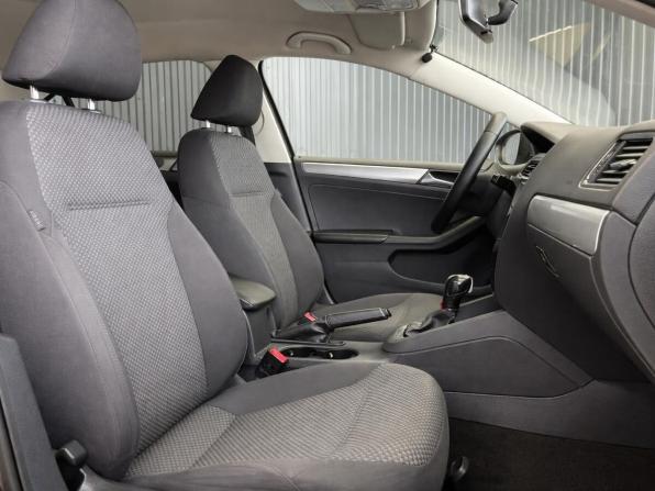Volkswagen Jetta VI с пробегом 2013 года, цена 1 077 000 рублей, 159956 км, седан, Автокод Объявления