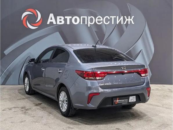 Kia Rio IV с пробегом 2018 года, цена 1 060 000 рублей, 176384 км, седан, Автокод Объявления