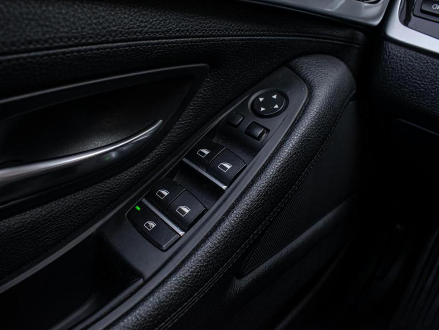 BMW 5 серии VI (F10/F11/F07) Рестайлинг Краснодар  - изображение 20