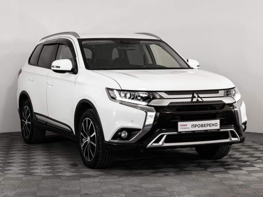Mitsubishi Outlander III Рестайлинг 3 Санкт-Петербург  - изображение 3