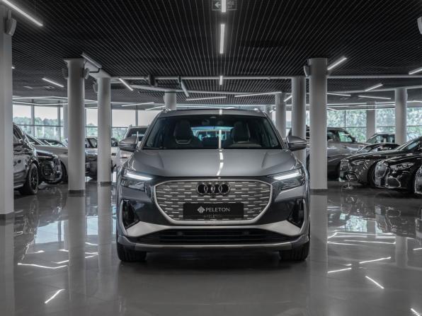 Audi Q4 e-tron с пробегом 2023 года, цена 4 700 000 рублей, 12214 км, внедорожник, Автокод Объявления