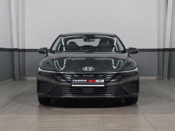 Hyundai Elantra VII (CN7) Рестайлинг с пробегом 2023 года, цена 2 124 997 рублей, 13777 км, седан, Автокод Объявления