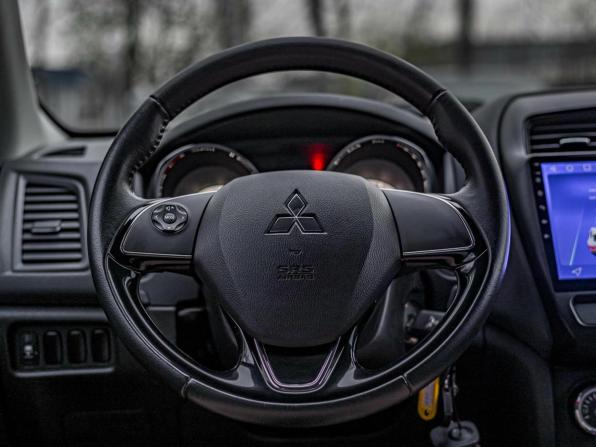 Mitsubishi ASX I Рестайлинг 2 с пробегом 2019 года, цена 2 000 000 рублей, 58747 км, внедорожник, Автокод Объявления