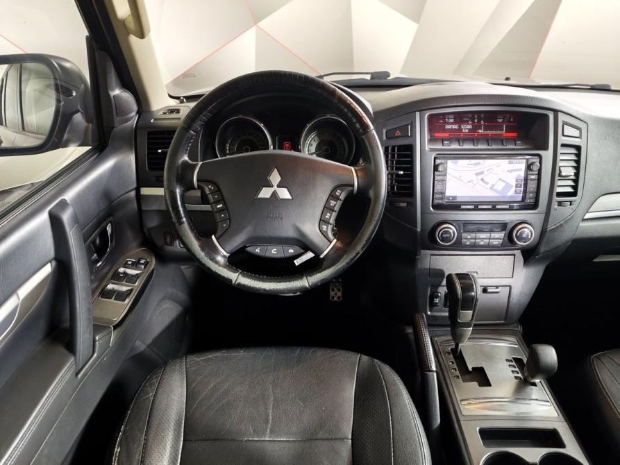 Mitsubishi Pajero IV Рестайлинг 1 Москва  - изображение 20