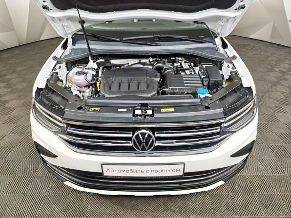 Volkswagen Tiguan II Рестайлинг с пробегом 2021 года, цена 4 200 000 рублей, 3337 км, внедорожник, Автокод Объявления
