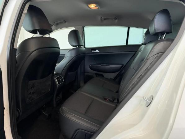 Kia Sportage IV с пробегом 2018 года, цена 2 240 000 рублей, 71357 км, внедорожник, Автокод Объявления