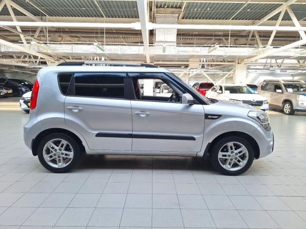 Kia Soul I Рестайлинг с пробегом 2012 года, цена 950 000 рублей, 154013 км, хэтчбек, Автокод Объявления