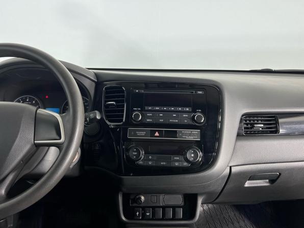 Mitsubishi Outlander III Рестайлинг 2 с пробегом 2018 года, цена 1 715 000 рублей, 116000 км, внедорожник, Автокод Объявления