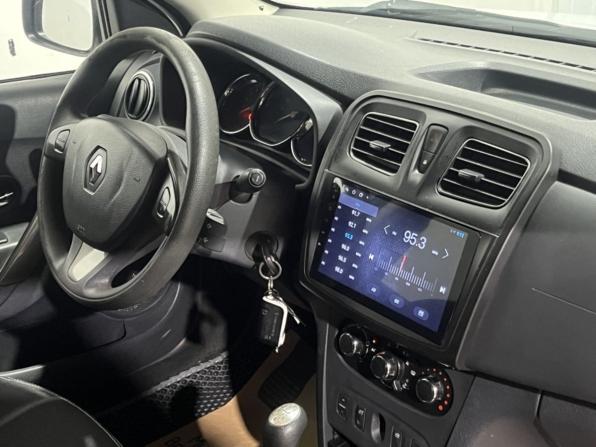 Renault Logan II с пробегом 2014 года, цена 703 400 рублей, 190035 км, седан, Автокод Объявления