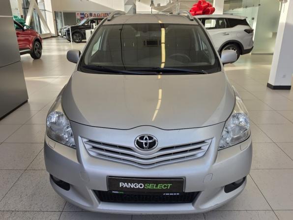 Toyota Verso I с пробегом 2010 года, цена 1 099 000 рублей, 246805 км, компактвэн, Автокод Объявления
