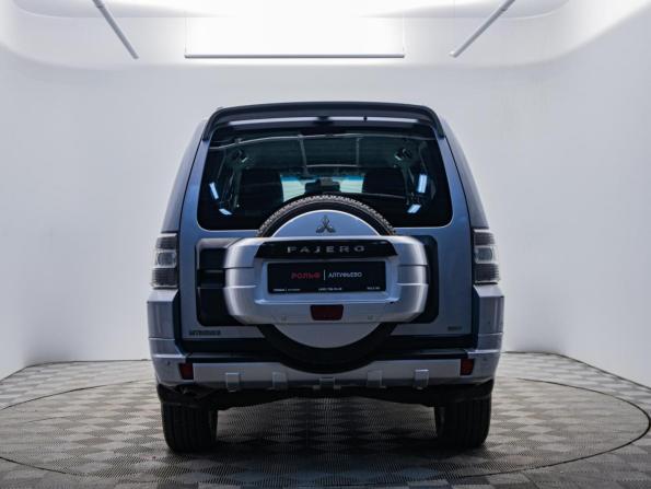 Mitsubishi Pajero IV Рестайлинг 1 с пробегом 2012 года, цена 2 198 000 рублей, 182376 км, внедорожник, Автокод Объявления
