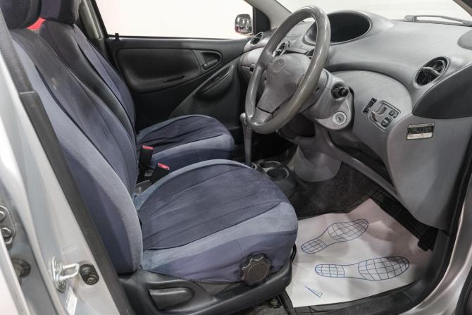 Toyota Vitz I (P10) с пробегом 2001 года, цена 349 000 рублей, 196000 км, хэтчбек, Автокод Объявления