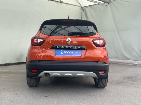 Renault Kaptur I с пробегом 2017 года, цена 1 595 000 рублей, 114030 км, внедорожник, Автокод Объявления