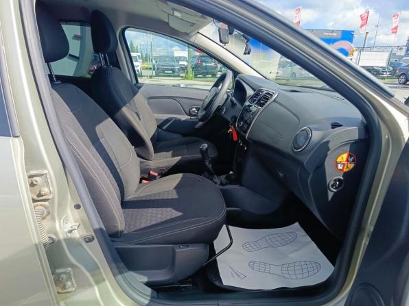 Renault Logan II с пробегом 2017 года, цена 729 995 рублей, 138947 км, седан, Автокод Объявления