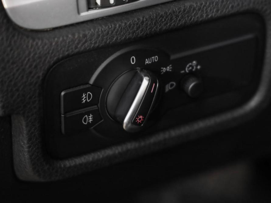 Volkswagen Touareg II Санкт-Петербург  - изображение 19