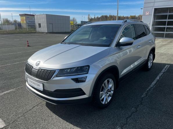 Skoda Karoq I с пробегом 2022 года, цена 2 890 000 рублей, 22596 км, внедорожник, Автокод Объявления