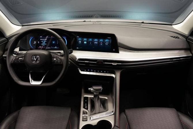Changan CS35 Plus I Рестайлинг с пробегом 2024 года, цена 2 000 000 рублей, 22143 км, внедорожник, Автокод Объявления