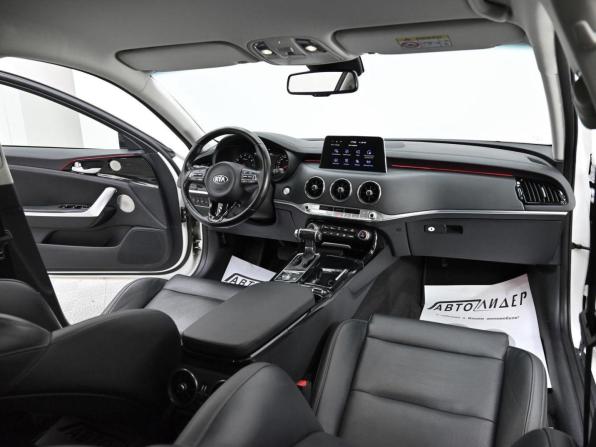 Kia Stinger I с пробегом 2019 года, цена 1 629 000 рублей, 73256 км, лифтбек, Автокод Объявления