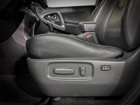 Toyota RAV4 III (XA30) с пробегом 2007 года, цена 1 324 900 рублей, 227000 км, внедорожник, Автокод Объявления