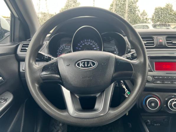 Kia Rio III с пробегом 2012 года, цена 795 000 рублей, 122670 км, седан, Автокод Объявления