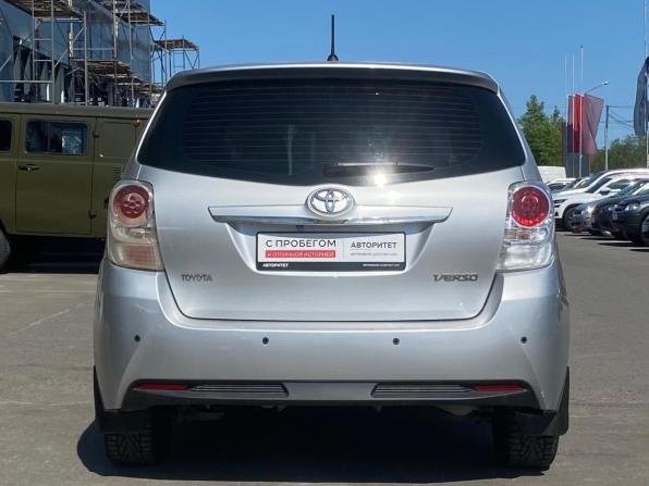 Toyota Verso I Рестайлинг с пробегом 2013 года, цена 1 259 000 рублей, 114465 км, компактвэн, Автокод Объявления
