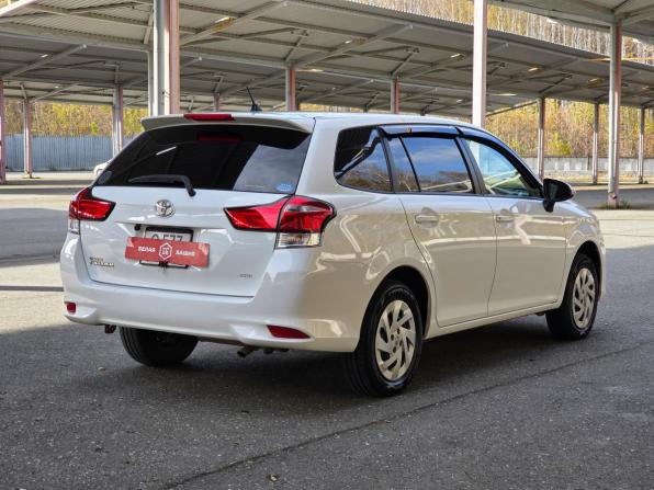 Toyota Corolla XI (E160 E170) Рестайлинг 2 с пробегом 2018 года, цена 1 399 900 рублей, 155000 км, универсал, Автокод Объявления