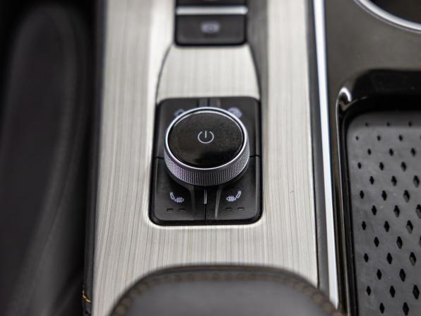 Omoda S5 с пробегом 2023 года, цена 1 618 000 рублей, 21838 км, седан, Автокод Объявления