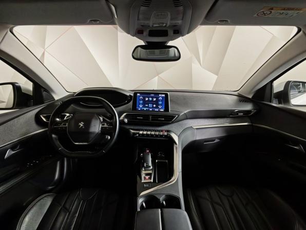 Peugeot 3008 II с пробегом 2019 года, цена 1 700 000 рублей, 122924 км, внедорожник, Автокод Объявления